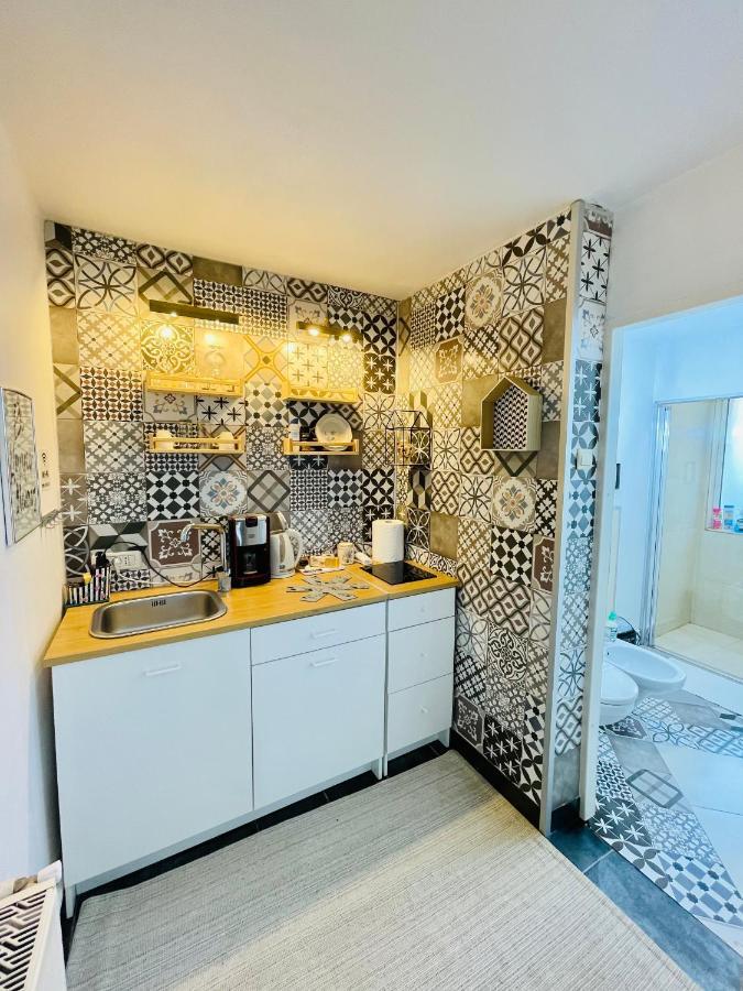 Private Place To Stay Self Check In-Nonstop- Netflix-Wifi ريشيتسا المظهر الخارجي الصورة
