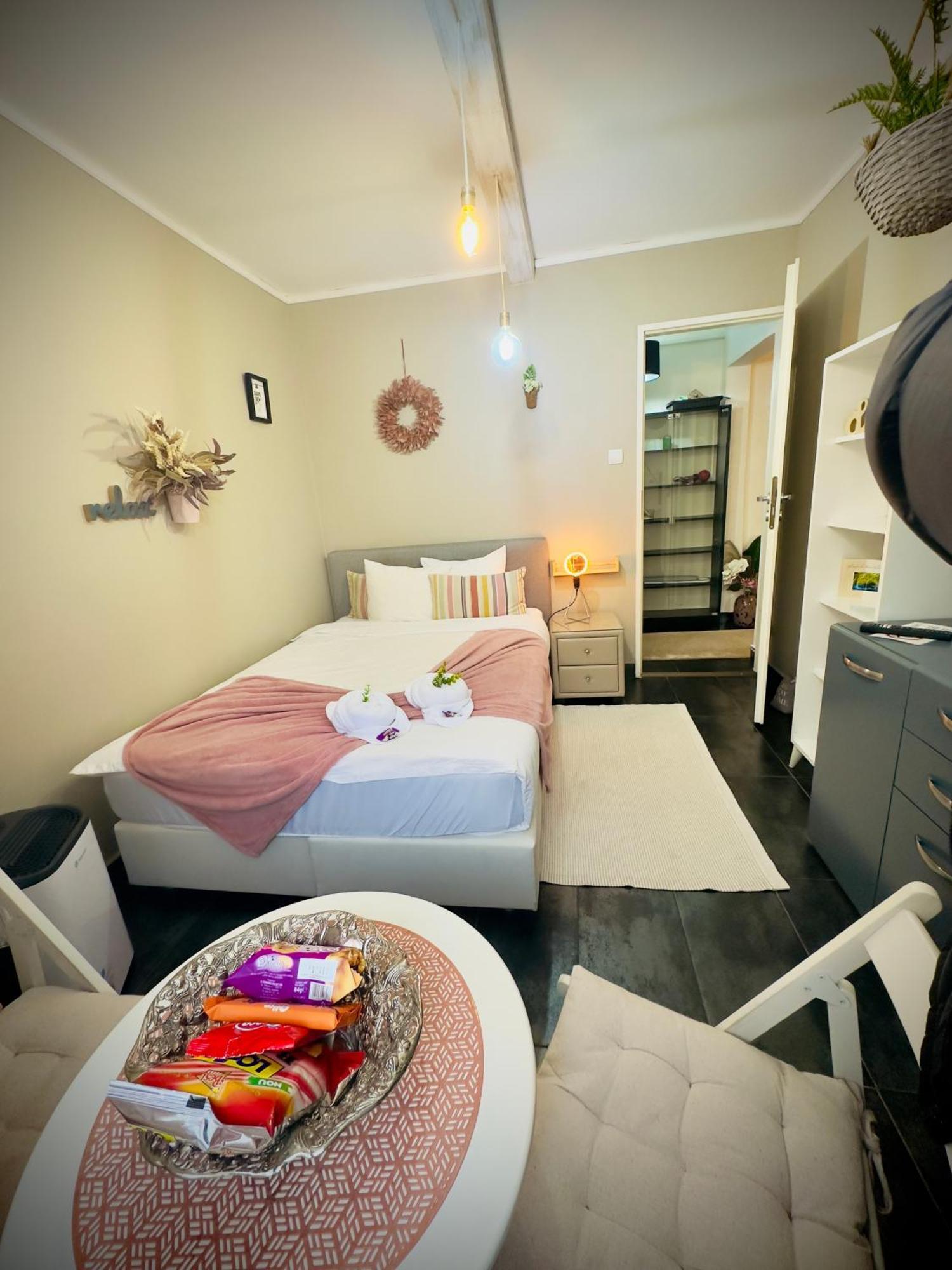 Private Place To Stay Self Check In-Nonstop- Netflix-Wifi ريشيتسا المظهر الخارجي الصورة